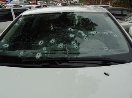 Testemunha afirma que amigos estavam desarmados