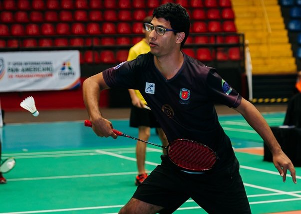 “O badminton me tirou da depressão”